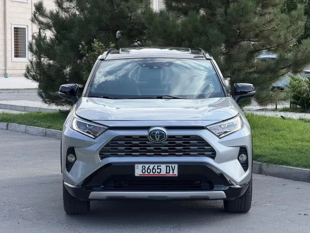 Toyota RAV4, 2020, Unknown