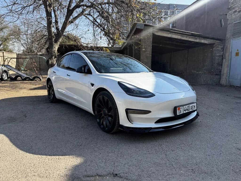 Tesla Model 3, 2023, Бишкек