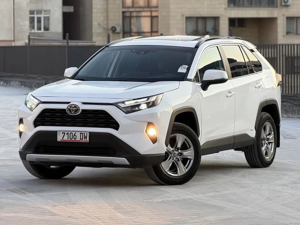 Toyota RAV4, 2022, Бишкек
