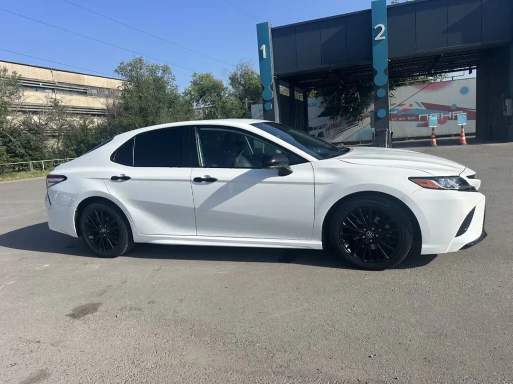 Toyota Camry, 2020, Unknown