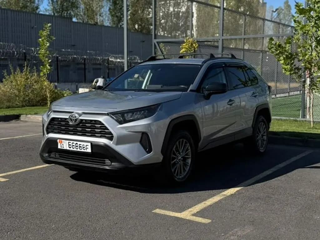 Toyota RAV4, 2019, Бишкек