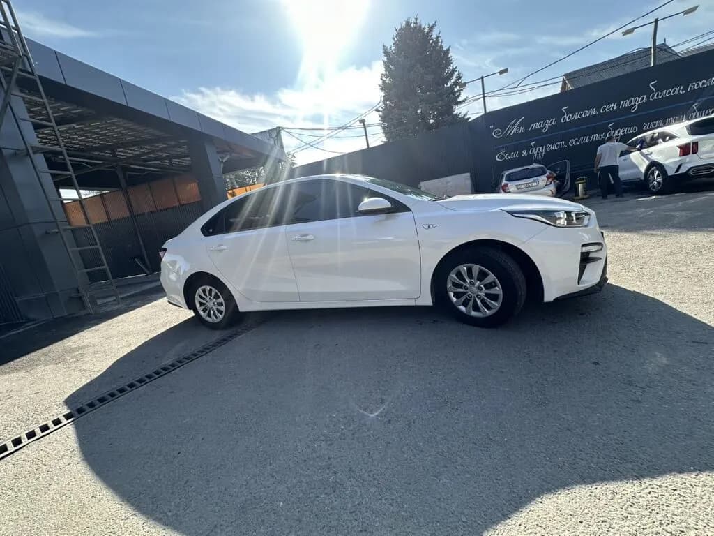 Kia Rio, 2021, Бишкек