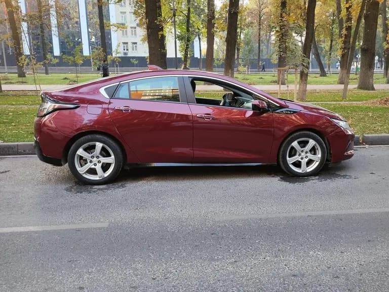 Chevrolet Volt, 2016