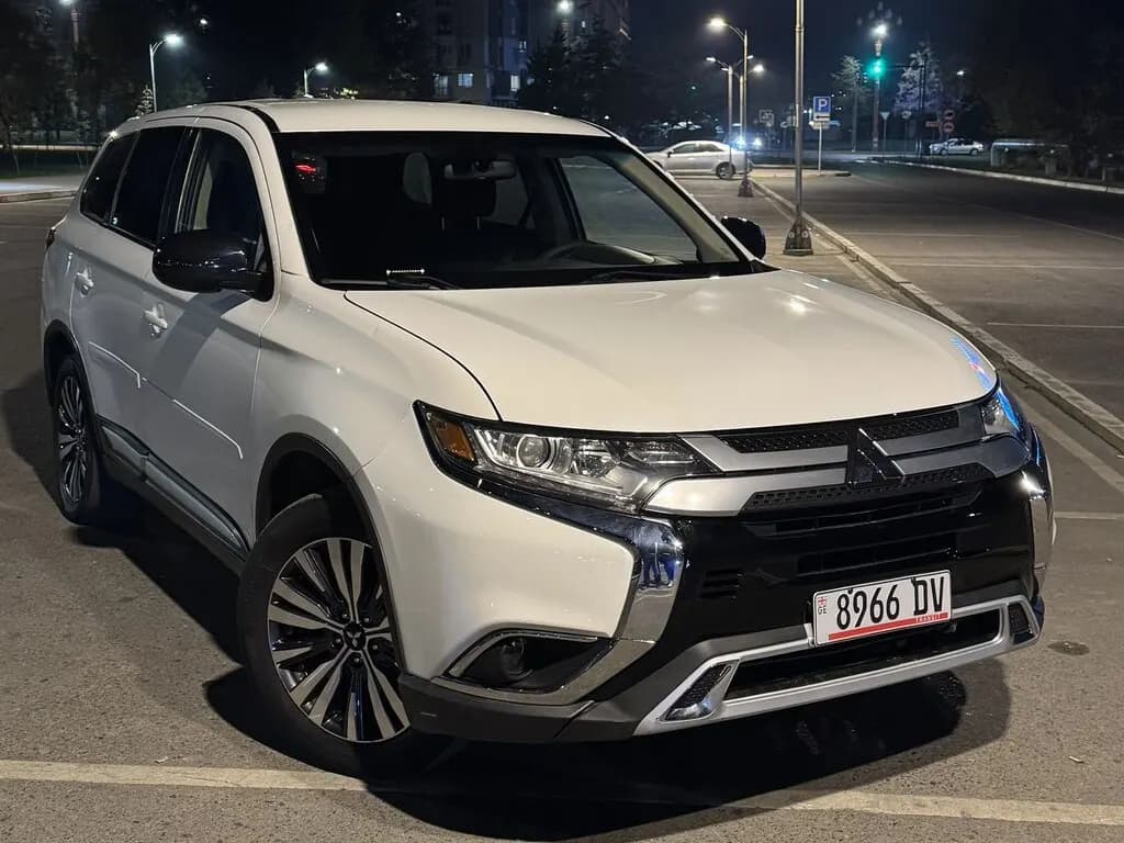 Mitsubishi Outlander, 2020, Бишкек