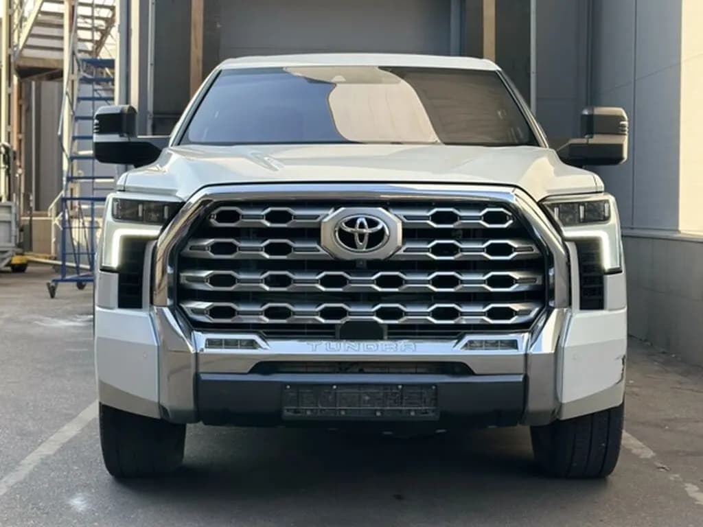 Toyota Tundra, 2022, Бишкек