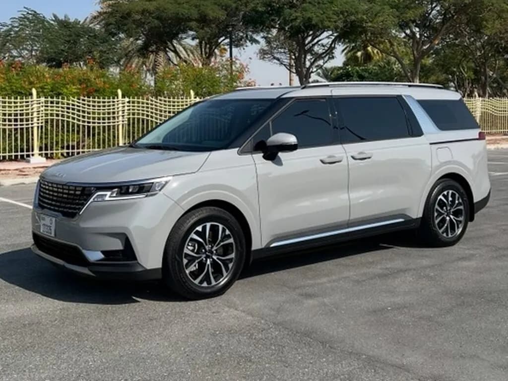 Kia Carnival, 2023, Бишкек