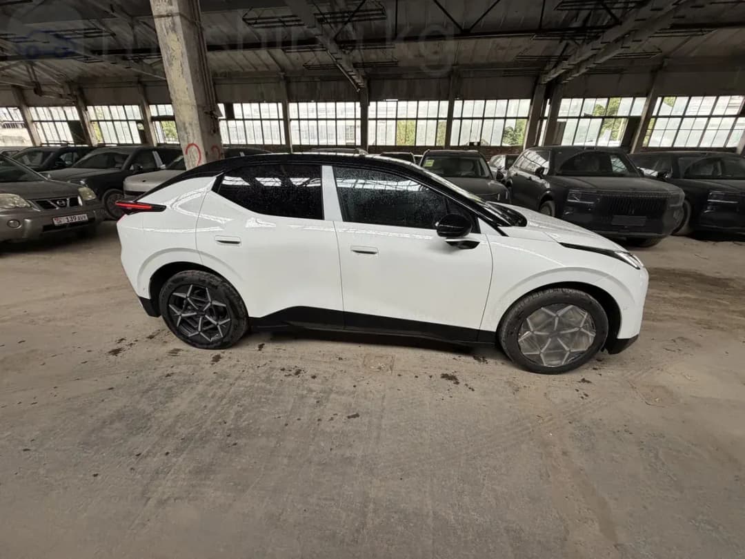 Lynk & Co Z20, 2026, Бишкек
