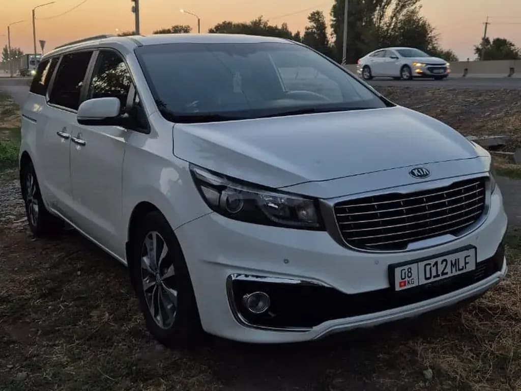 Kia Carnival, 2017, Кара-Балта