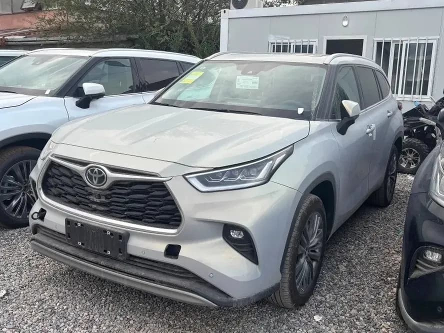 Toyota Highlander, 2026, Бишкек