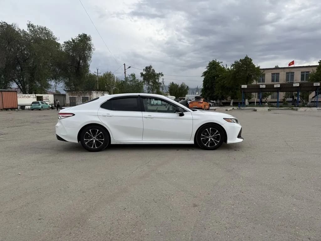 Toyota Camry, 2020, Талас
