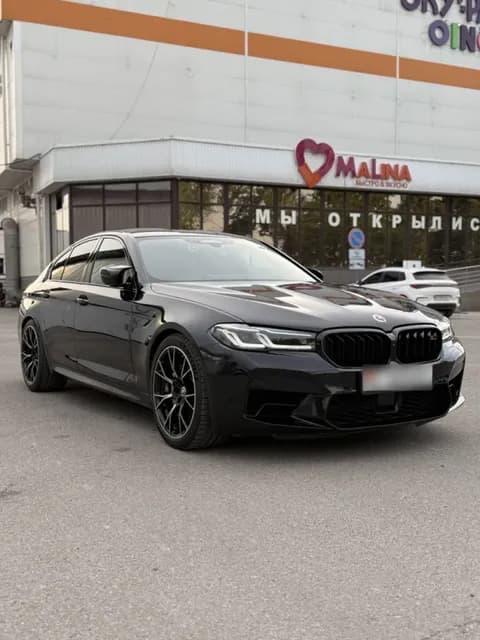 BMW M5