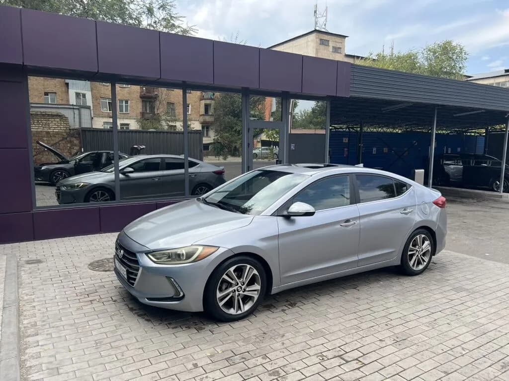 Hyundai Elantra, 2016, Бишкек