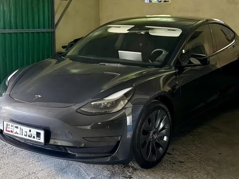 Tesla Model 3, 2022, Бишкек