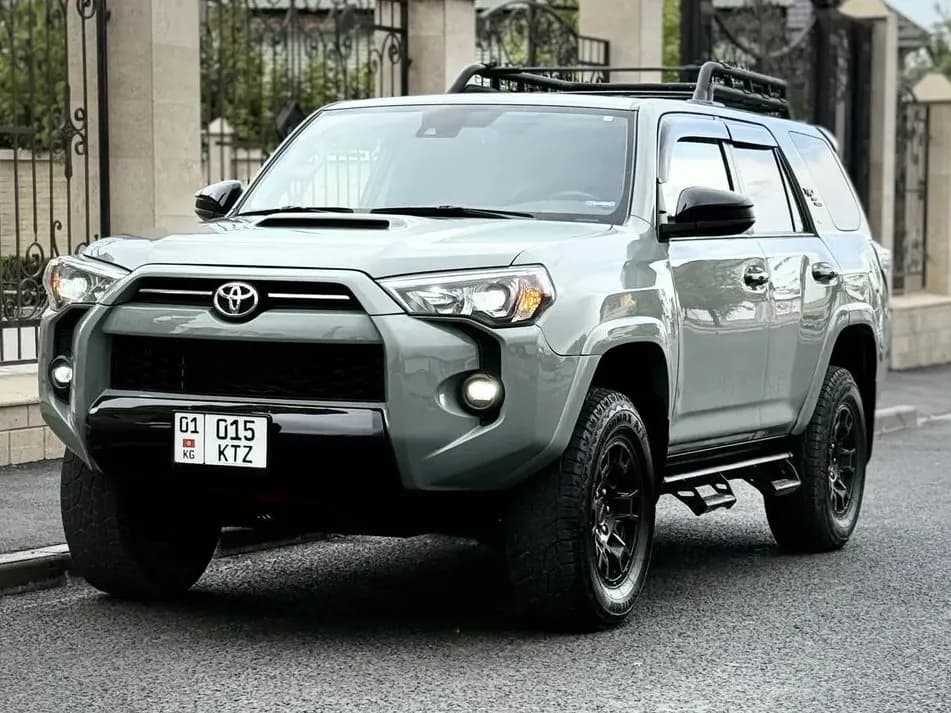 Toyota 4Runner, 2023, Бишкек