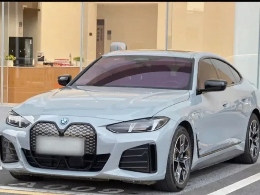 BMW i4, 2025, Китай