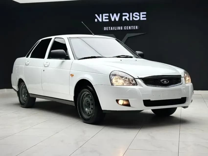 Lada (ВАЗ) (ЛАДА) Priora, 2015, Бишкек